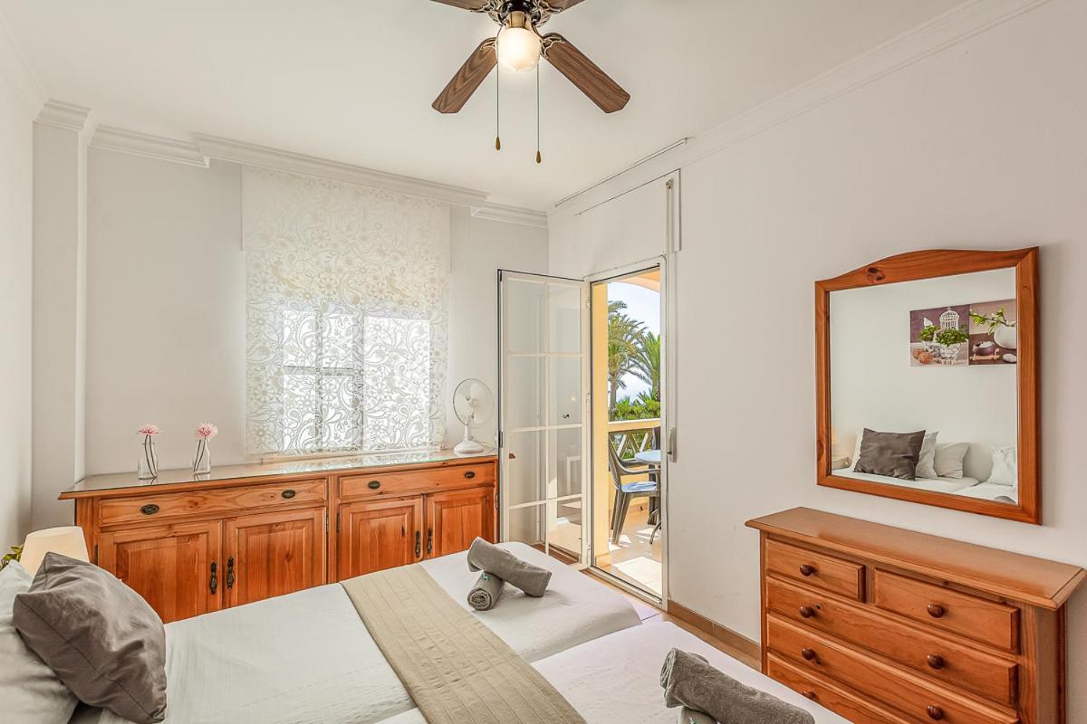 Andaluz Apartments Toboso ネルハ エクステリア 写真
